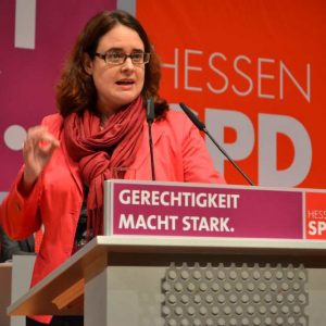 Lisa Gnadl auf dem Landesparteitag
