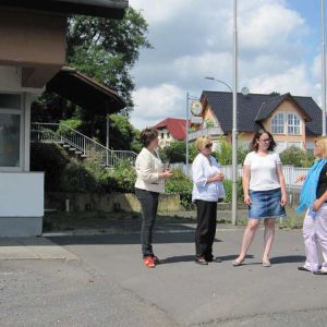 vor dem Bürgerhaus Gelnhaar